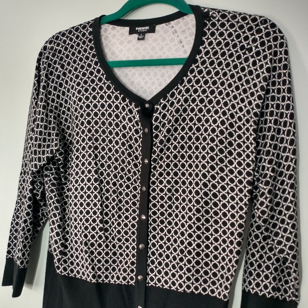 Premise Studio Black and White Cardigan Sweater Size L